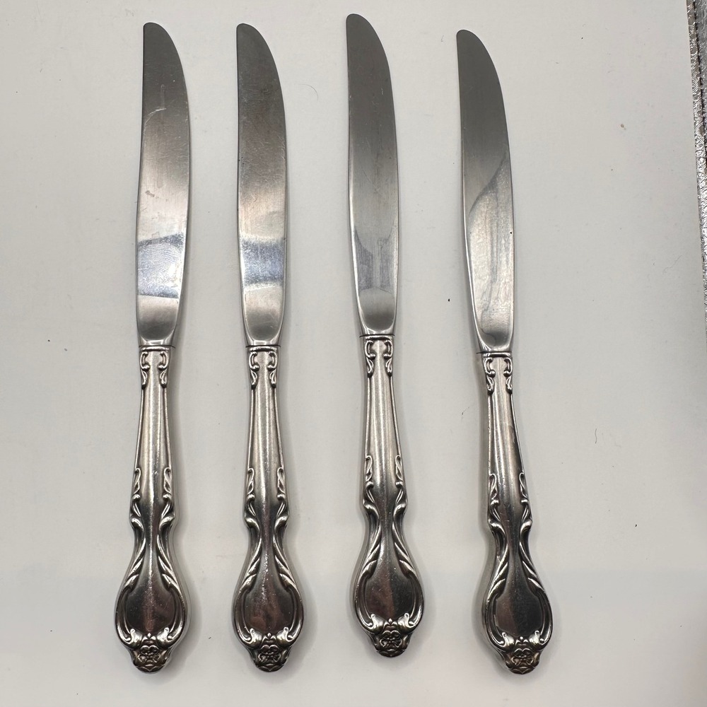 International Lyon Queen's Fancy Vintage Stainless Steel Dinner Knives Set of 4